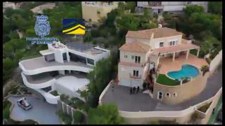 La mansión de Alexei el pasado martes, cuando los agentes de la Policía Nacional le detuvieron.