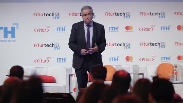 Andrés Pedreño durante una conferencia en Fitur.