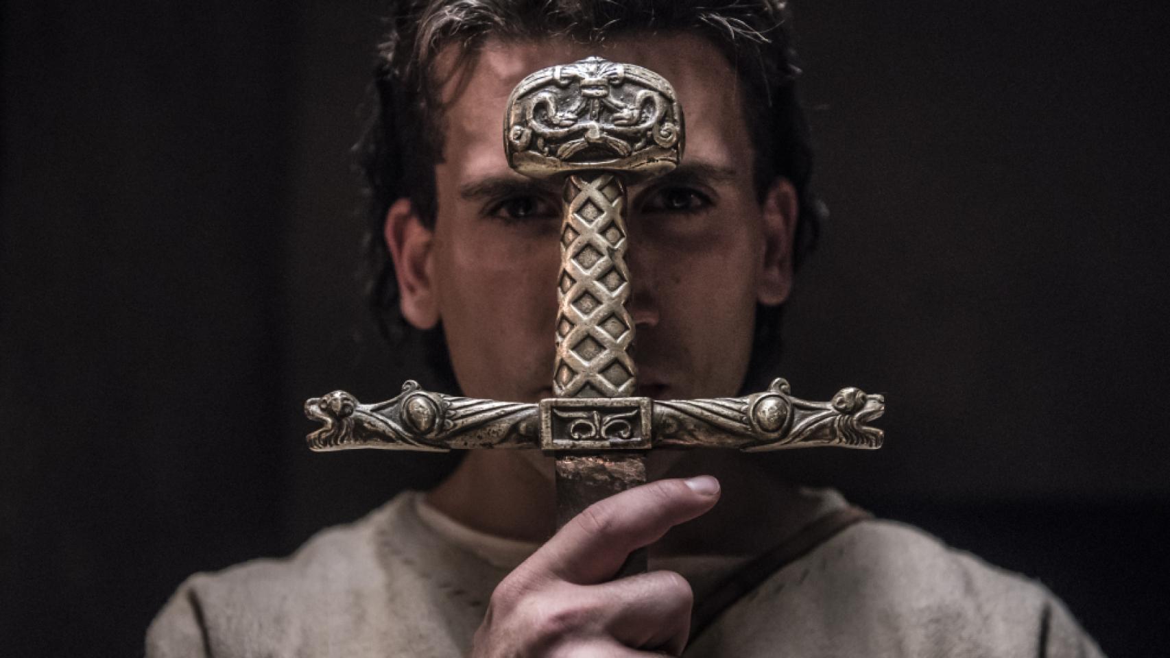 Jaime Lorente es 'El Cid'