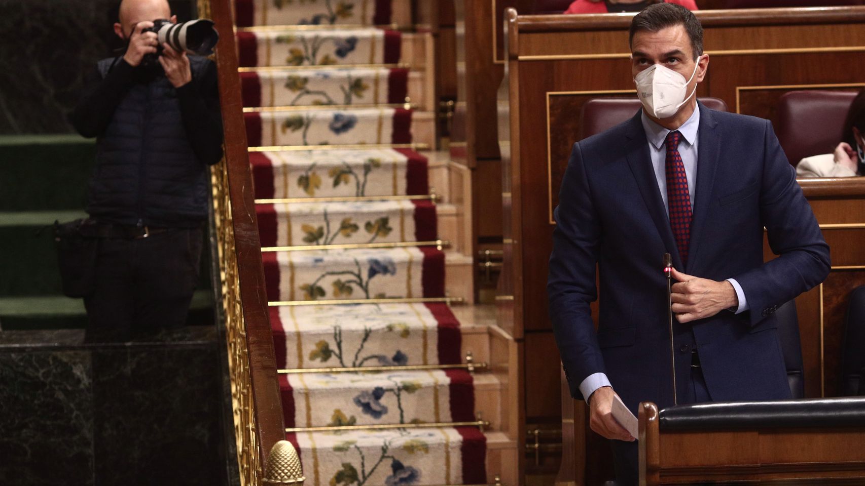 Sánchez tendrá el control total de cerca de 8.200 ventanillas para acceder a los fondos