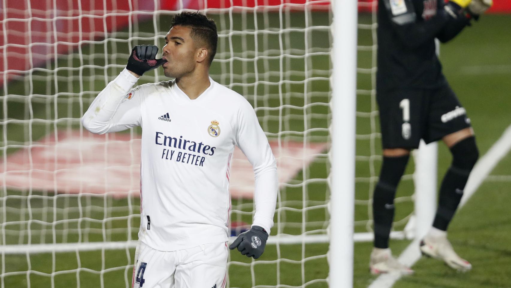Casemiro celebra su gol al Granada