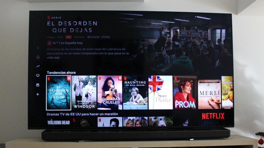 Televisor LG de 75 pulgadas.