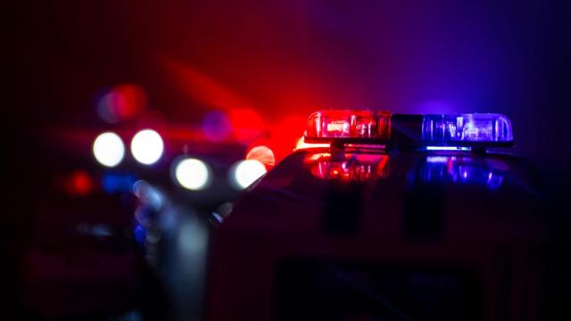 policía noche