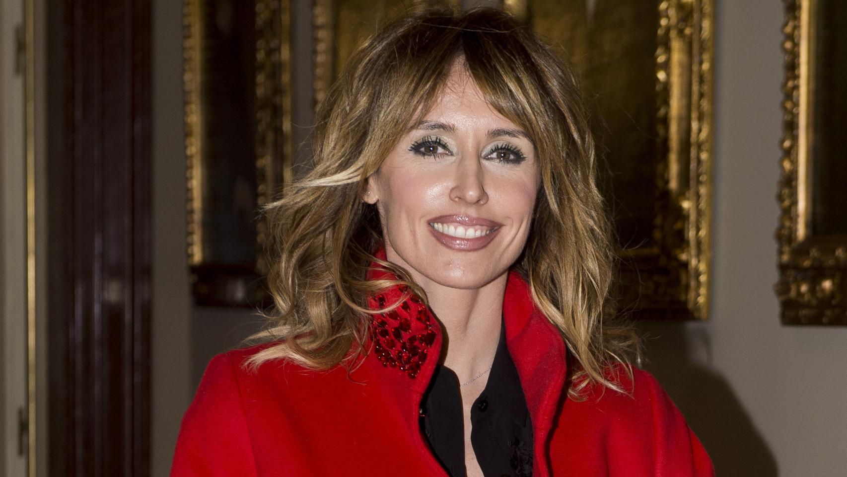 Imágenes del día: la declaración de amor de Emma García. Mi mejor regalo de Navidad eres tú