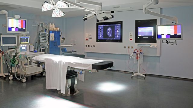 Un quirófano del hospital Nuestra Señora del Rosario de Ibiza, equipado con alta tecnología.