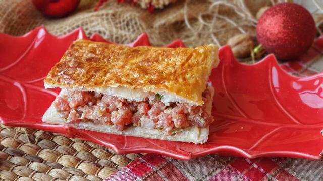 Receta de Steak Tartare, un hojaldre relleno de tartar a la pimienta