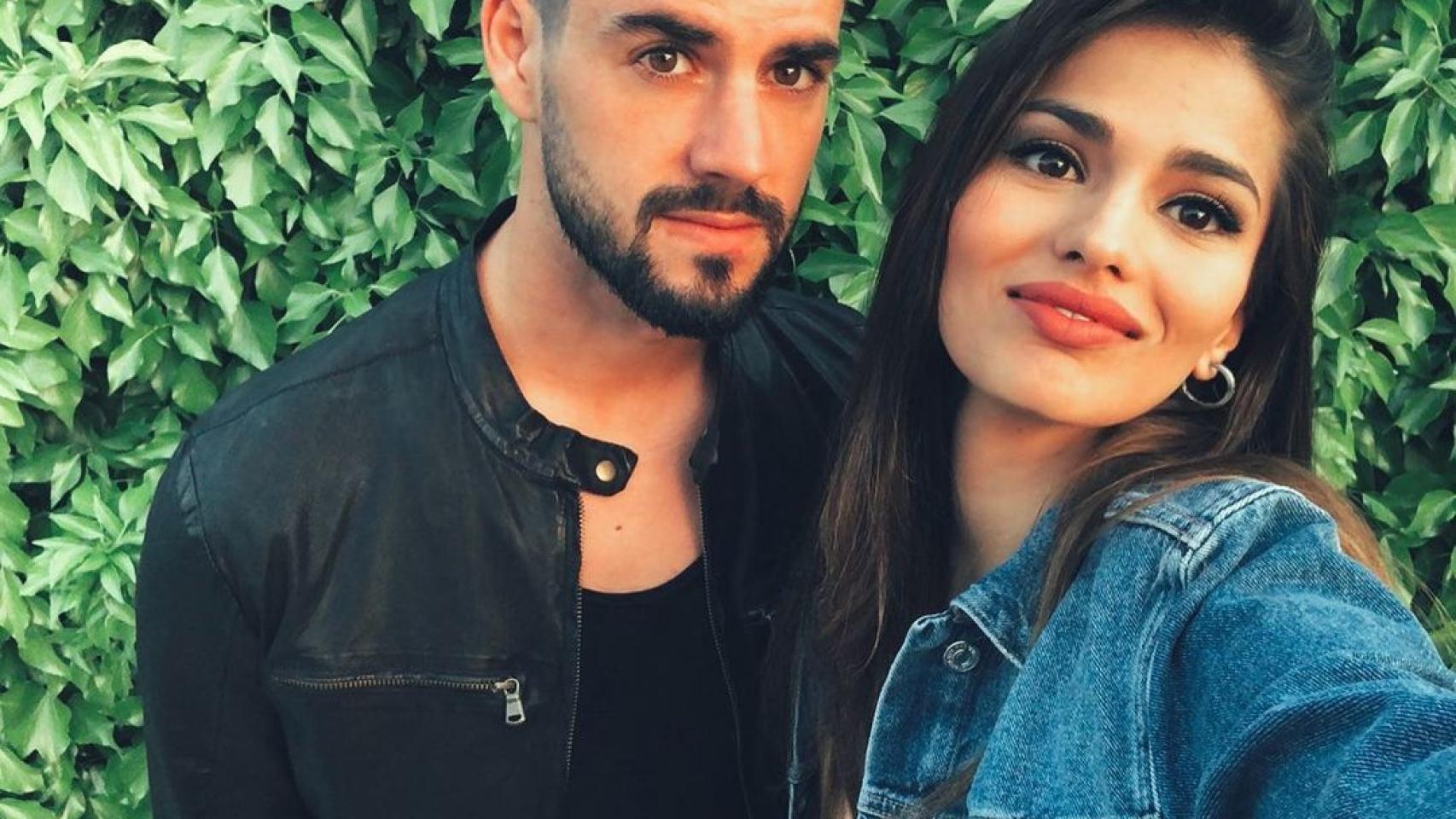 Isco y Sara Sálamo, en una imagen compartida en redes sociales.