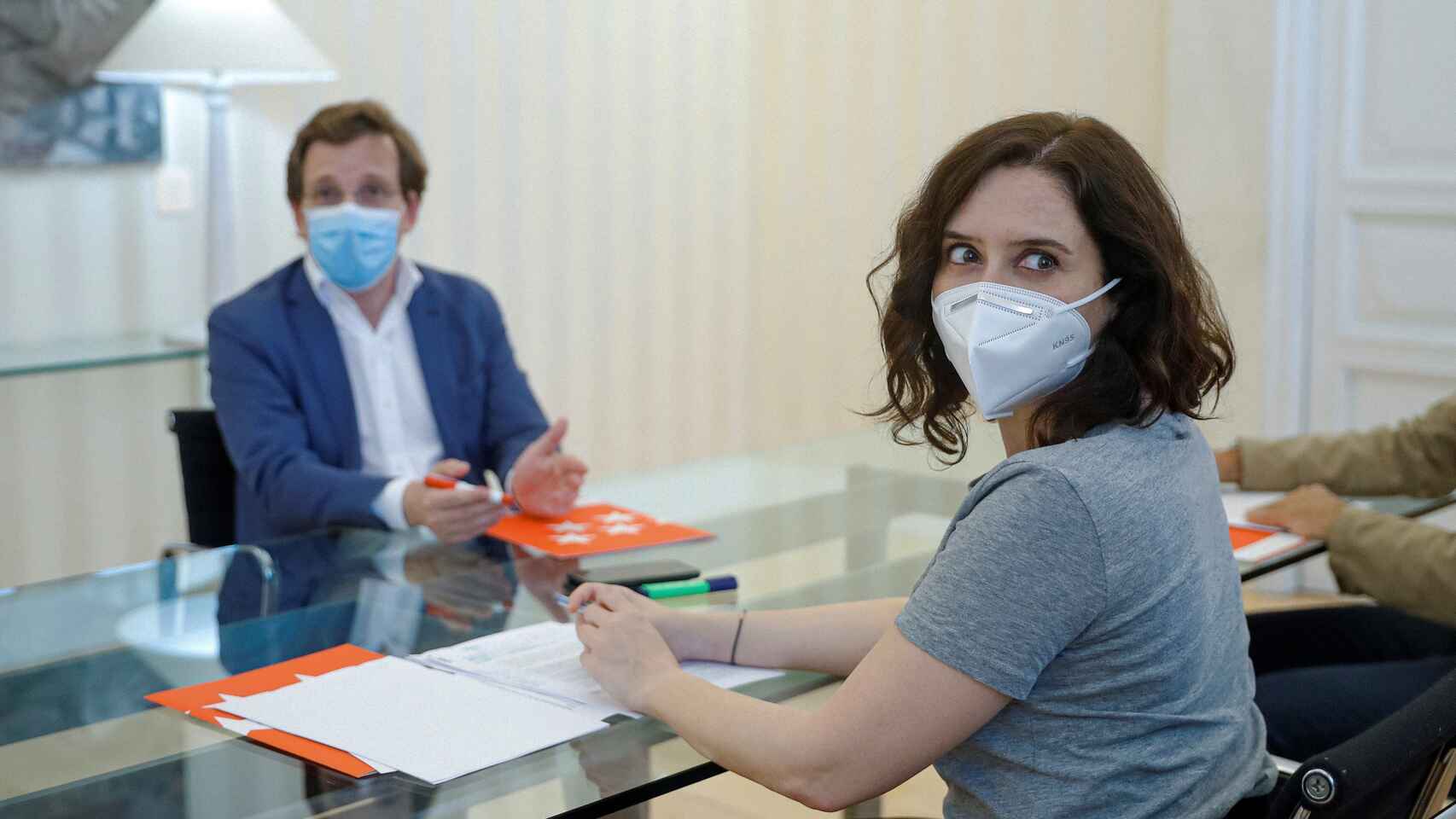 José Luis Martínez-Almeida e Isabel Díaz Ayuso en imagen de archivo.