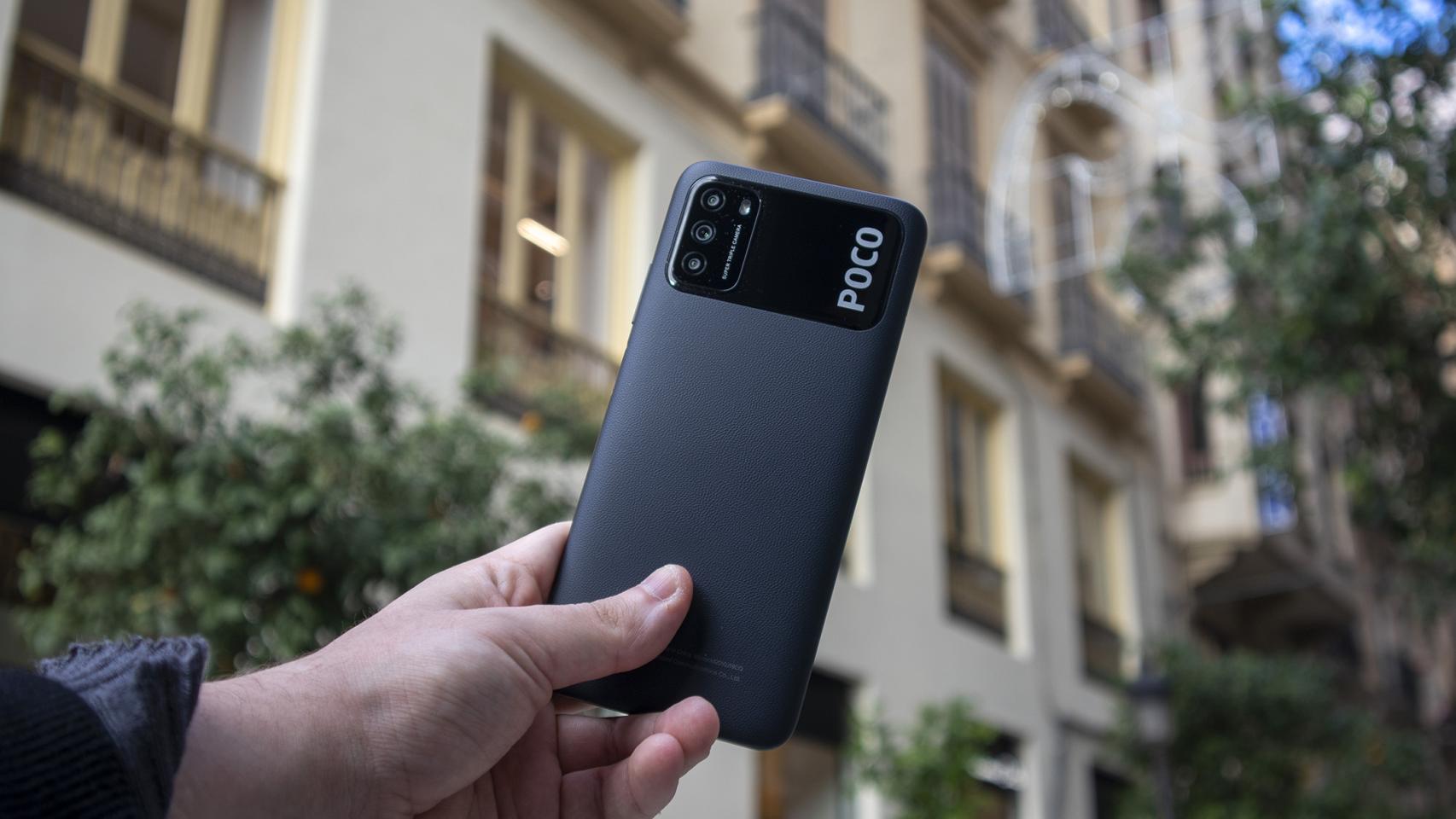 Poco M3.