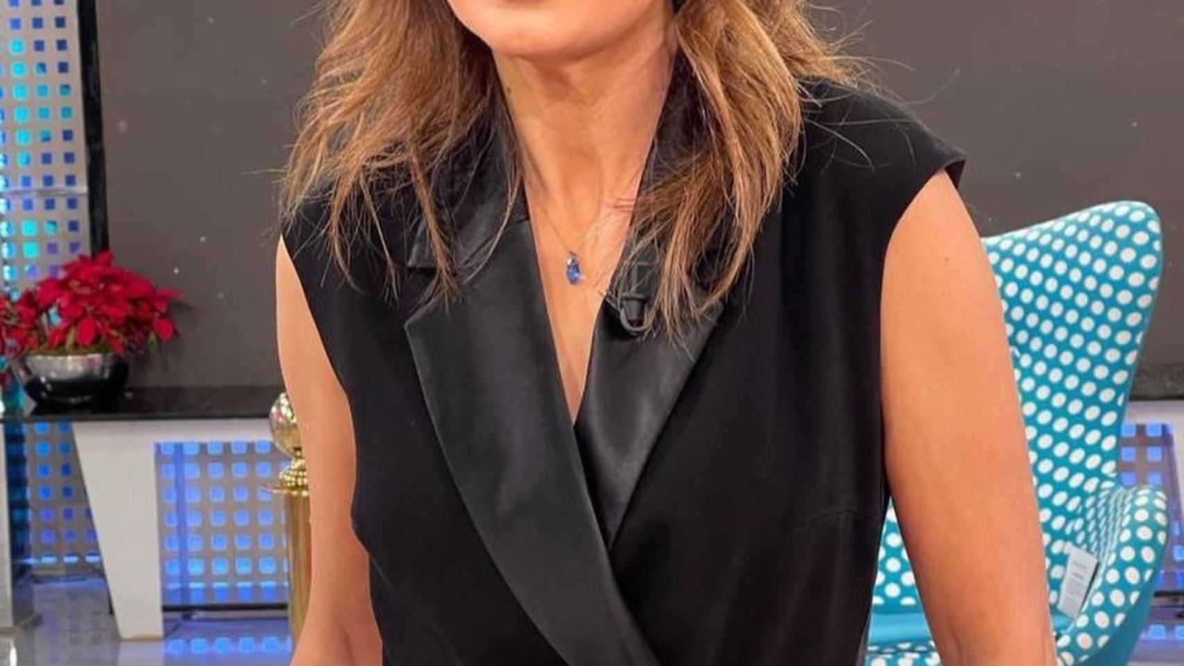 Imágenes del día: Gema López revoluciona Instagram con una falda 'vintage' en homenaje a su madre