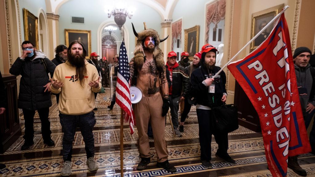 El asalto al Capitolio de Estados Unidos, en imágenes