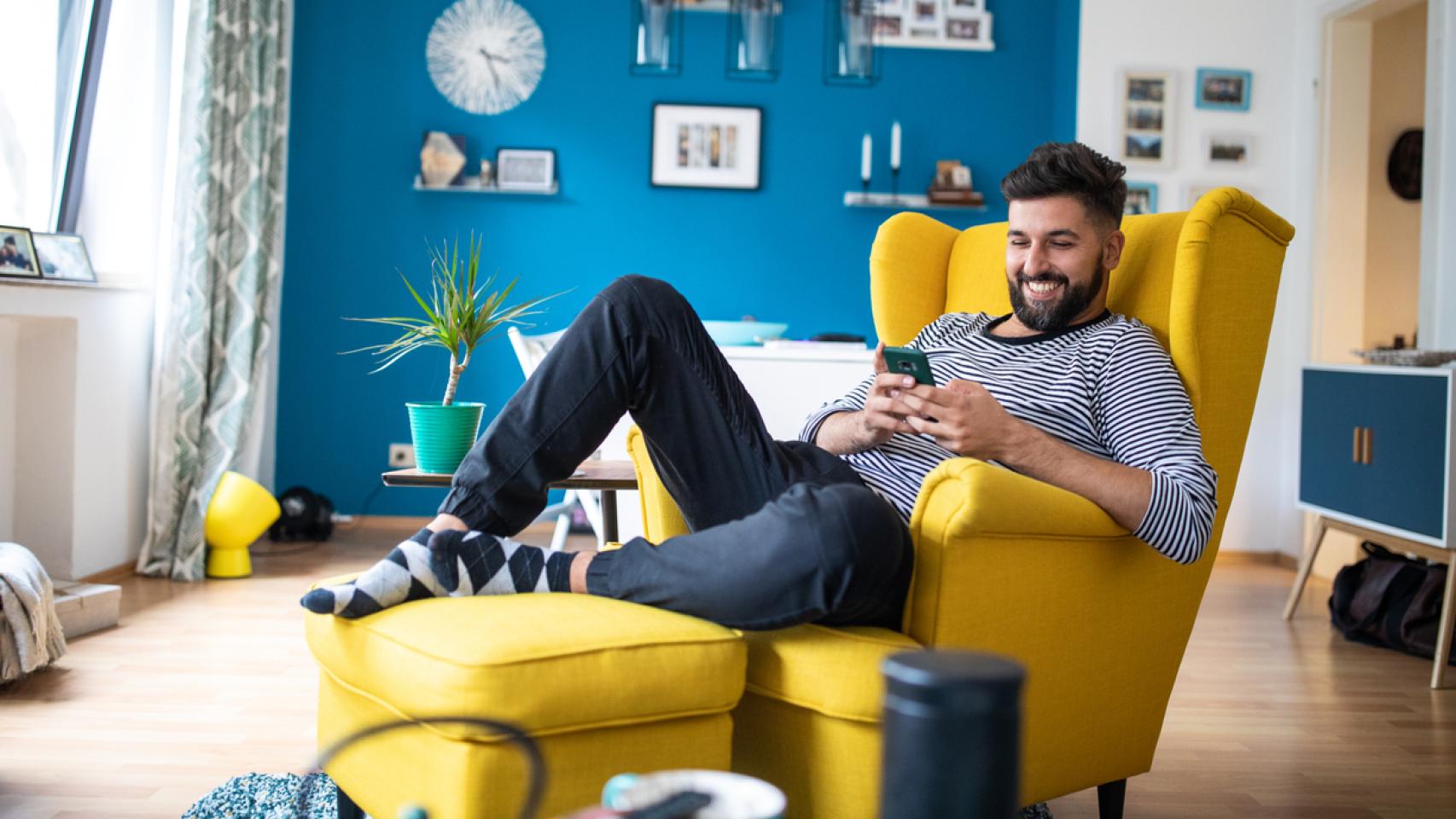 Relájate en casa con el sillón y la mecedora mejor valorados de Amazon