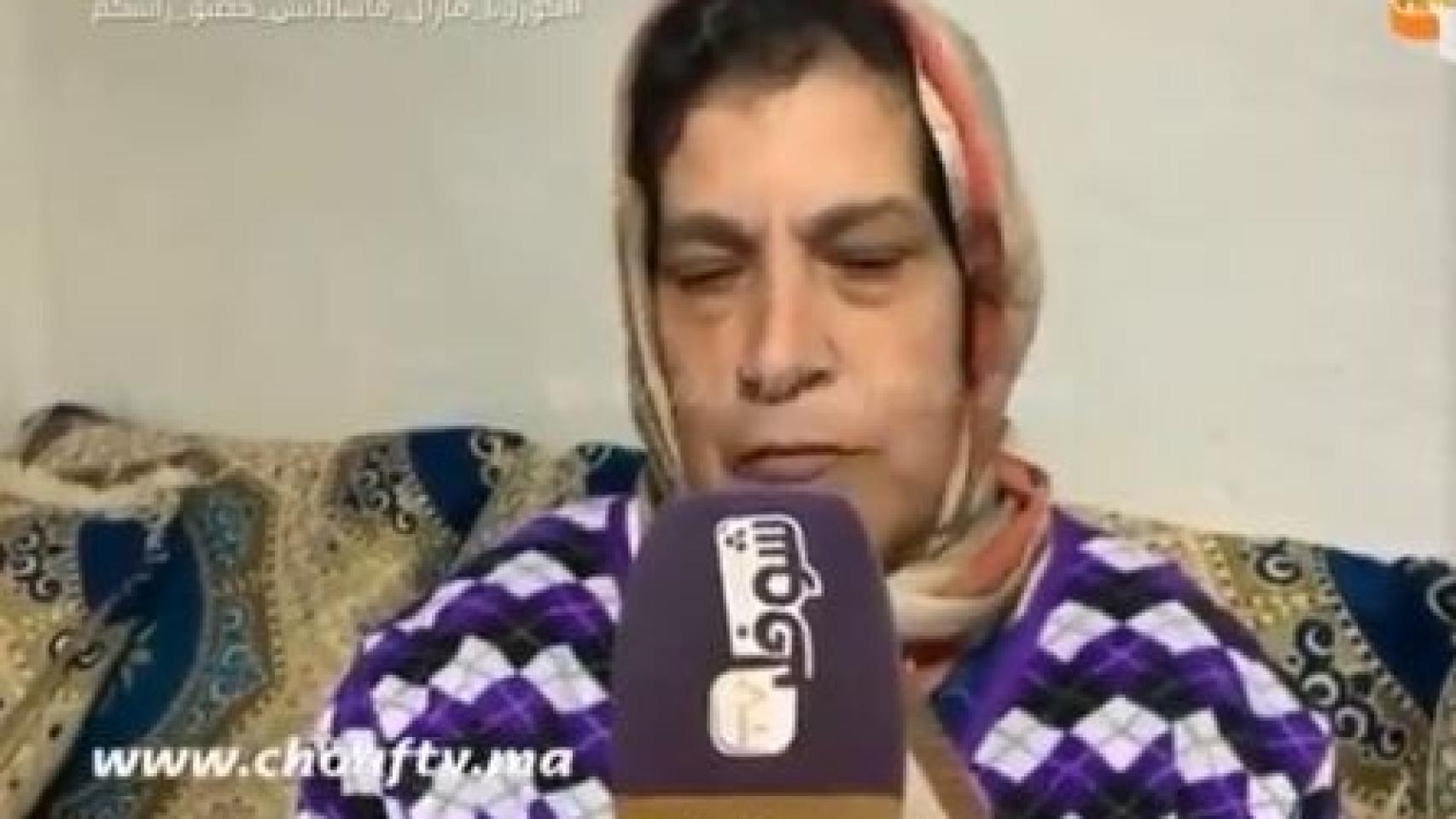 Imagen de la madre de Hanane, que ha defendido el honor de su hija.