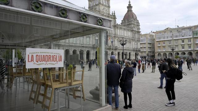 Una de las protestas de los hosteleros en María Pita (A Coruña).