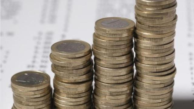 La banca se juega 260.000 millones con la gestión de la deuda española