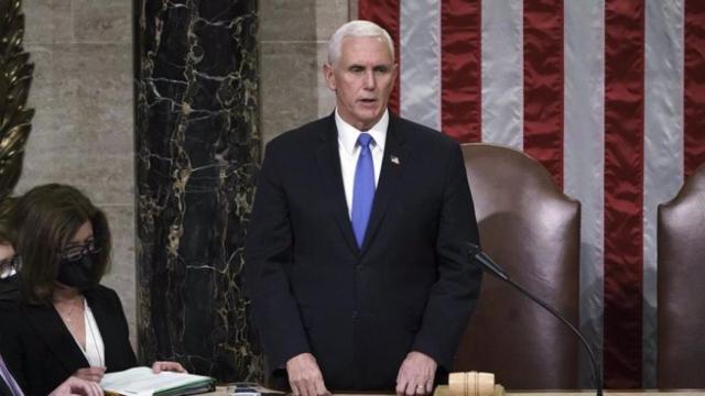 Mike Pence, en el Congreso de los Diputados.
