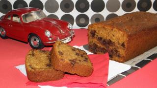 Bizcocho jugoso fácil y el truco para hacerlo si te quedas sin harina