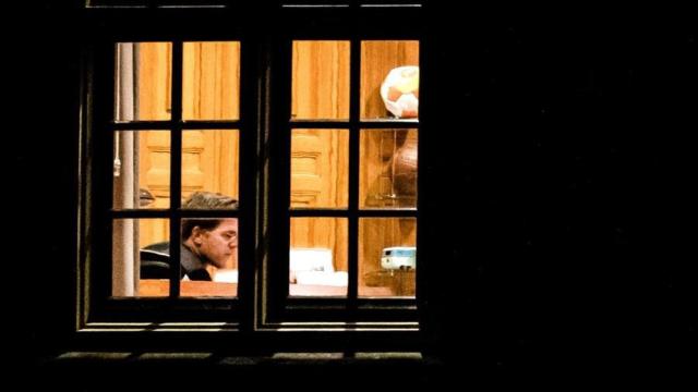 El primer ministro Mark Rutte, en su oficina.