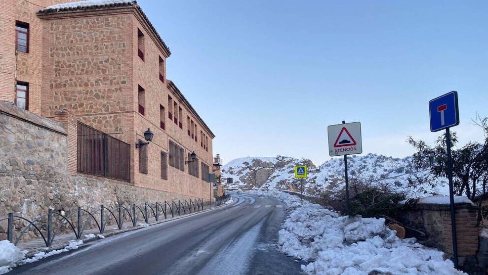 CEIP San Lucas y María de Toledo con nieve. Foto: AMPA SAN LUCAS Y MARÍA