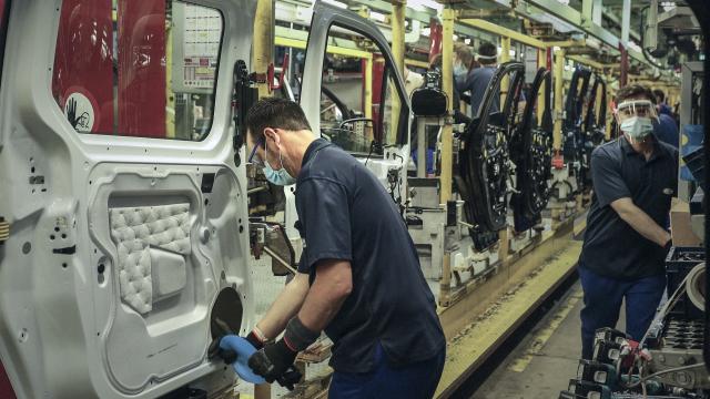 Empleados de Ford Almussafes. EE