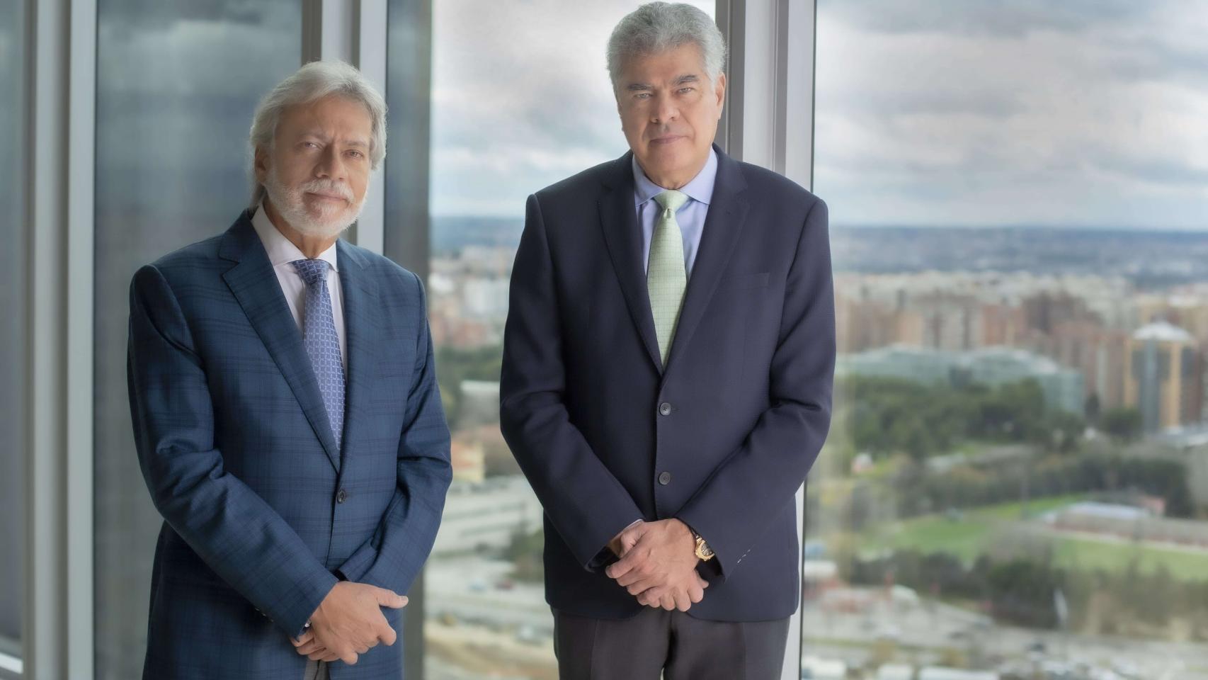 Luis Amodio y Mauricio Amodio, presidente y consejero dominical de OHL