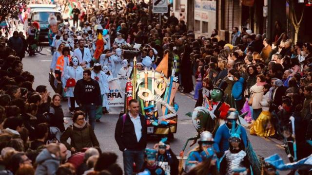 Imagen de archivo de un desfile de carnaval.