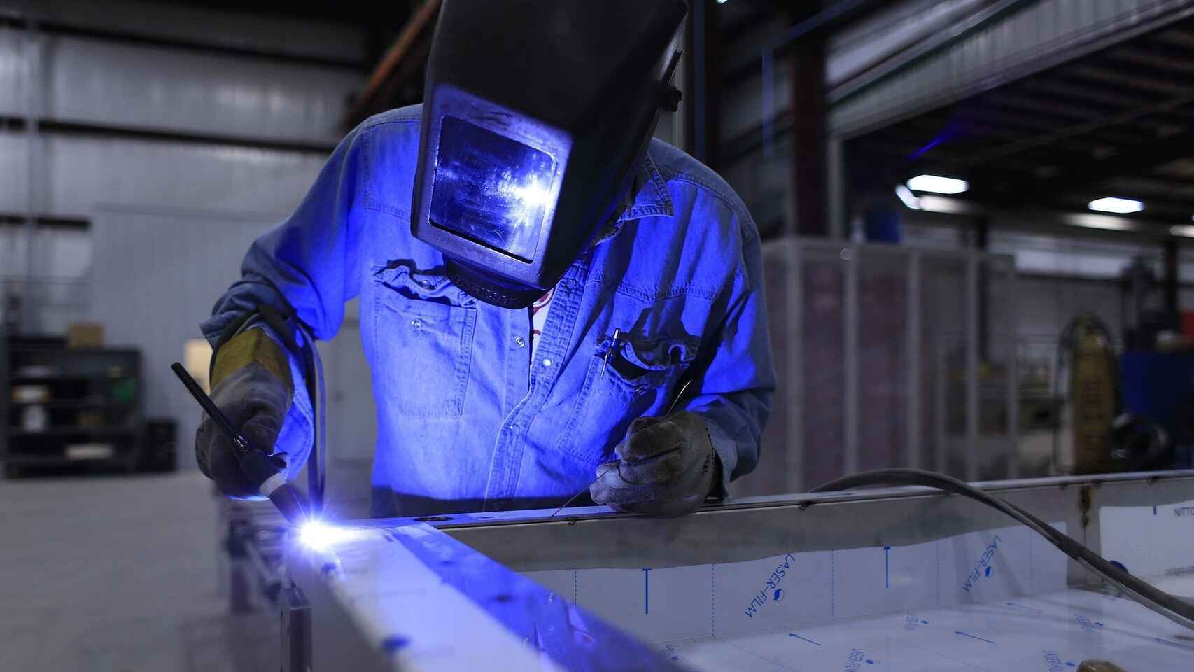 Para no dormirse, llegan el robot constructor y la industria 5.0