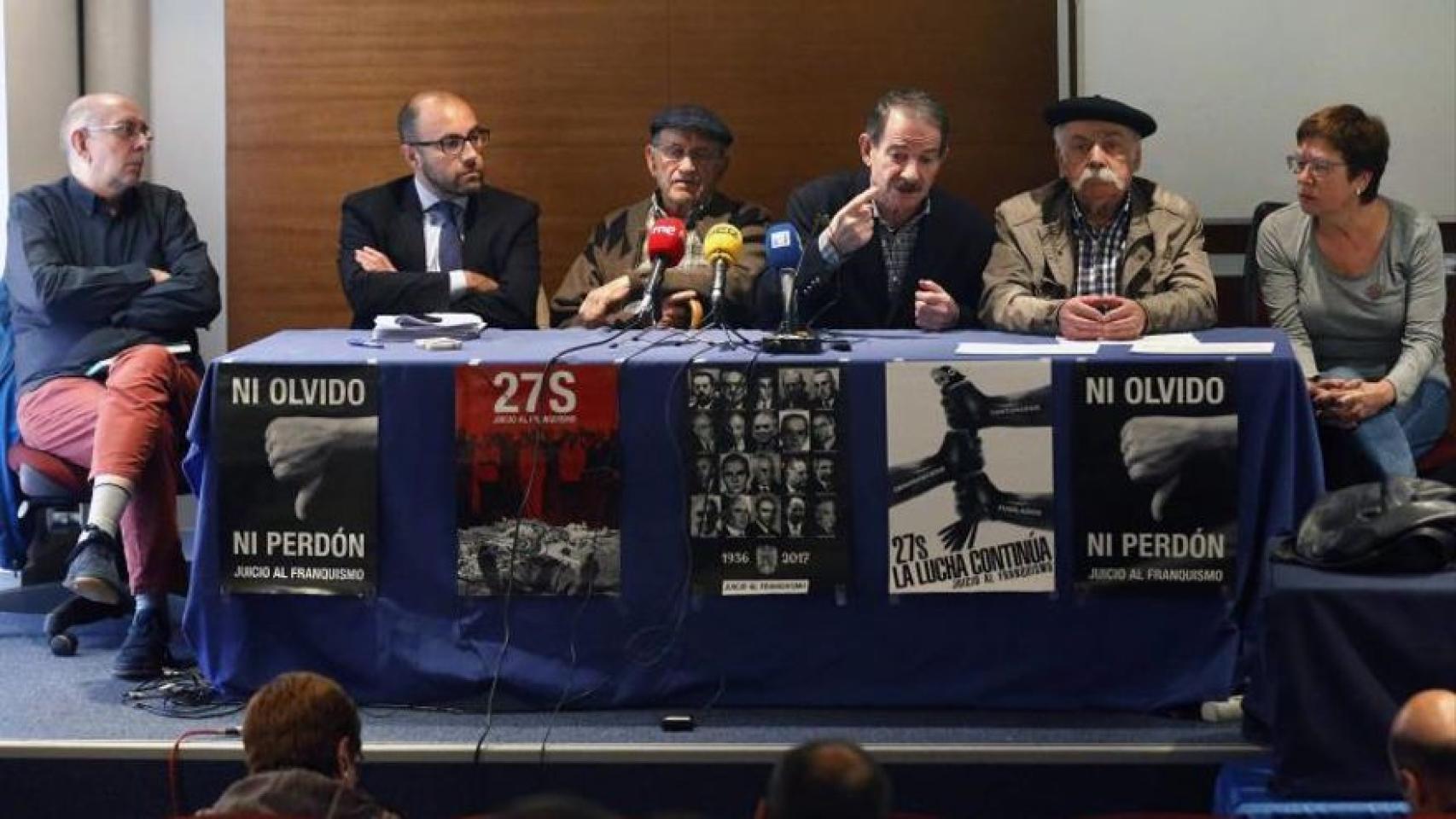 Gerardo Iglesias, en la rueda de prensa de presentación de la querella, en 2018./