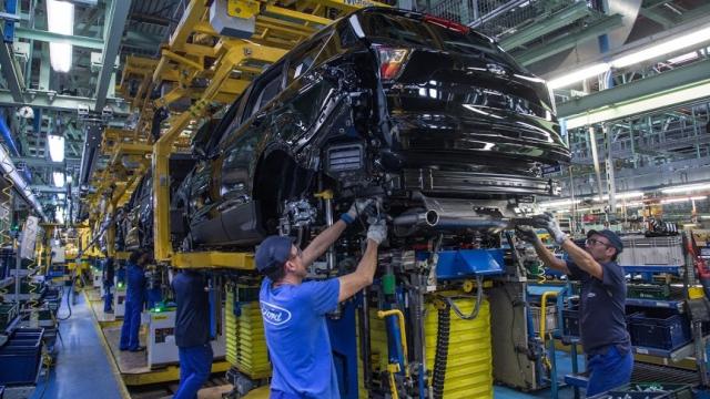Cadena de montaje de Ford Almussafes. EE