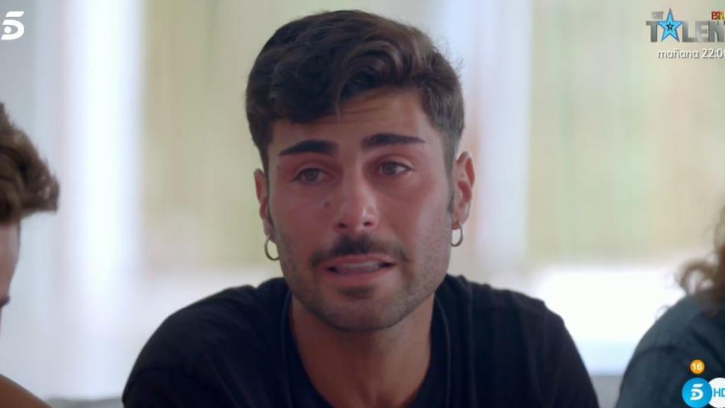 Hugo llorando por Lara frente a Sandra Barneda.