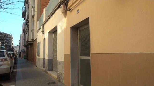 Los hechos tuvieron lugar en el 55 de la calle Carles Altés (Viladecans)