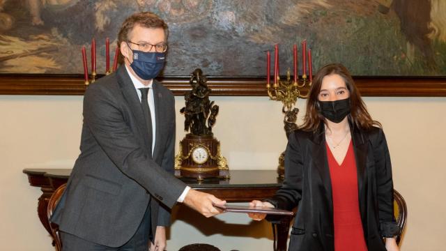 El presidente de la Xunta, Alberto Núñez Feijóo, y la alcaldesa de A Coruña, Inés Rey.