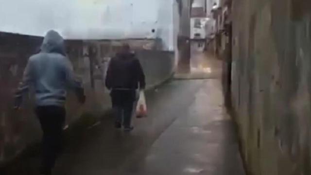 Imagen del video difundido en redes sociales por los propios agresores.