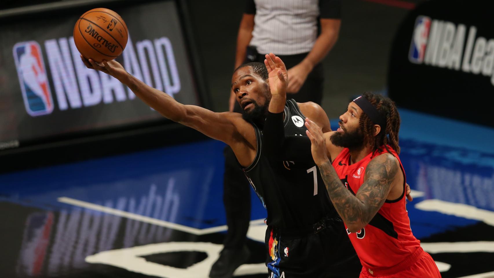 Kevin Durant, contra los Toronto Raptors