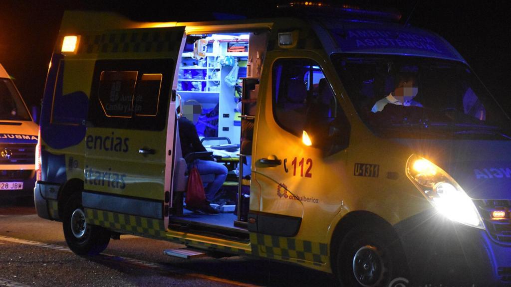 Imagen de archivo de una ambulancia de Sacyl