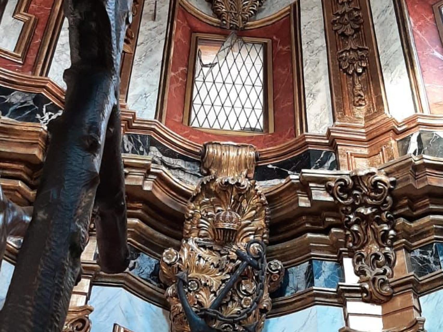 Camarín del Cristo de Mena