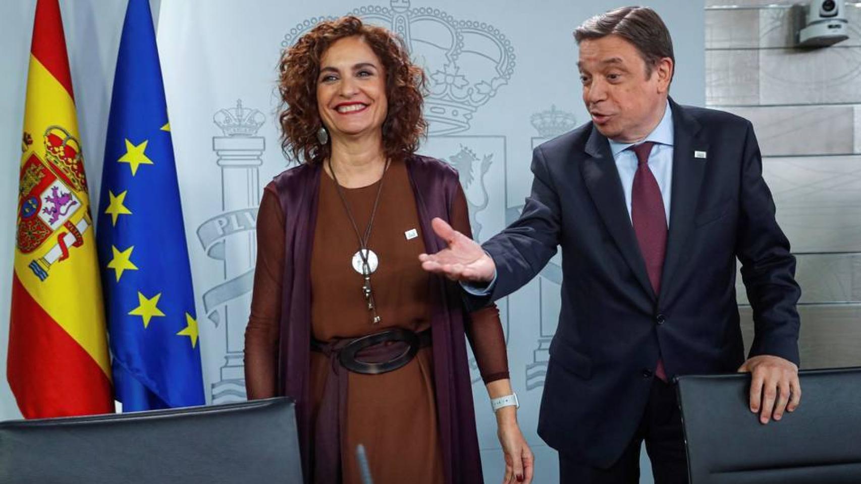 Los ministros María Jesús Montero y Luis Planas en una imagen de archivo.