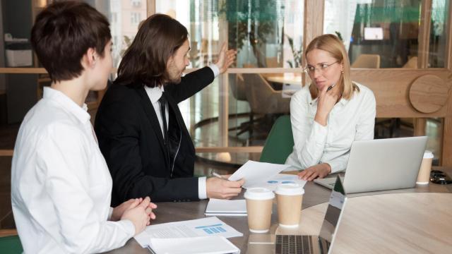 Mujeres y tecnología: lento avance en el sector con el acoso como gran reto