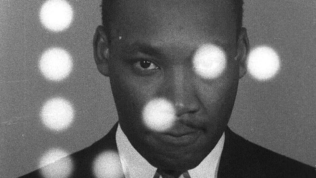 Sam Pollard dirige 'MLK / FBI'.