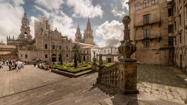 ¡Apoya a la hostelería de Santiago de Compostela! Dónde pedir comida a domicilio o recoger