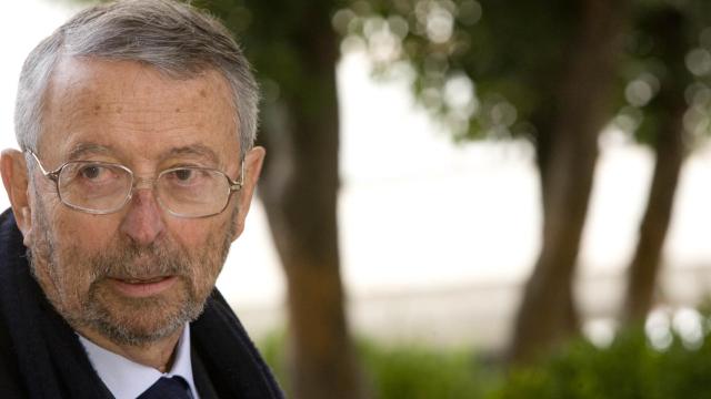 El exministro de Defensa Alberto Oliart en una foto de archivo.