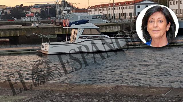El barco de Esperanza Casteleiro y su familia, atracado en la Estación Naval de la Graña.