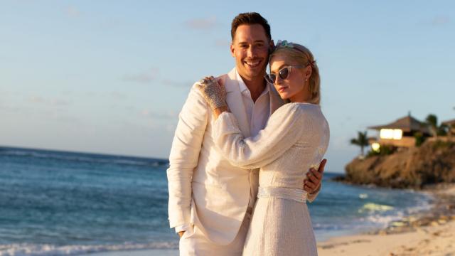 Paris Hilton en una de sus imágenes de compromiso.