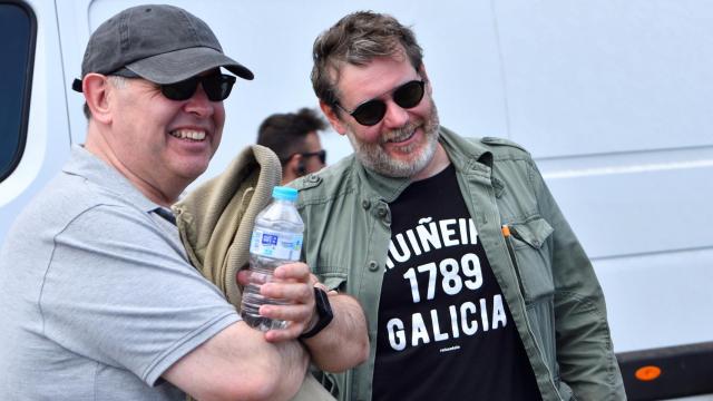Pepe y Jorge Coira durante la presentación del comienzo del rodaje de la segunda temporada de 'Hierro'