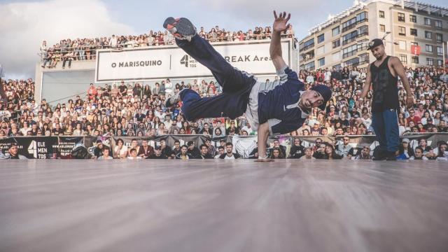 Exhibición de break dance durante una edición del festival.