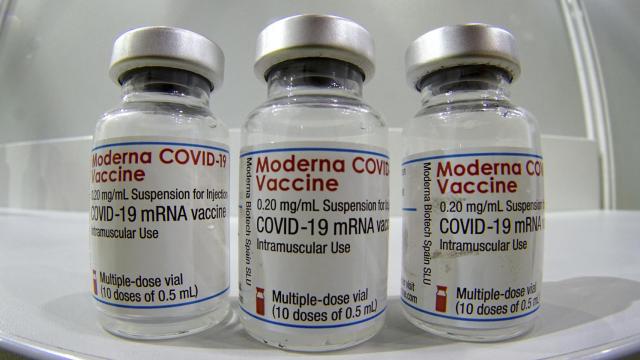 Viales de la vacuna contra la Covid de Moderna.