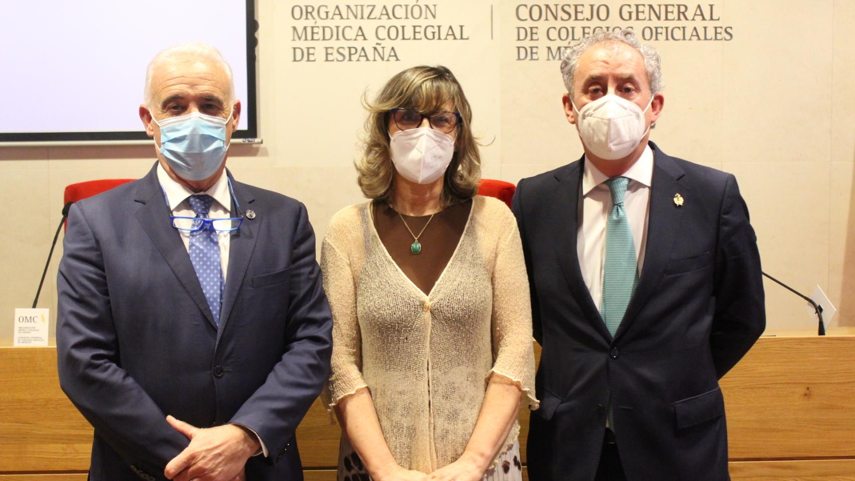 Enrique Guilabert, Rosa Arroyo Castillo y Tomás Cobo.