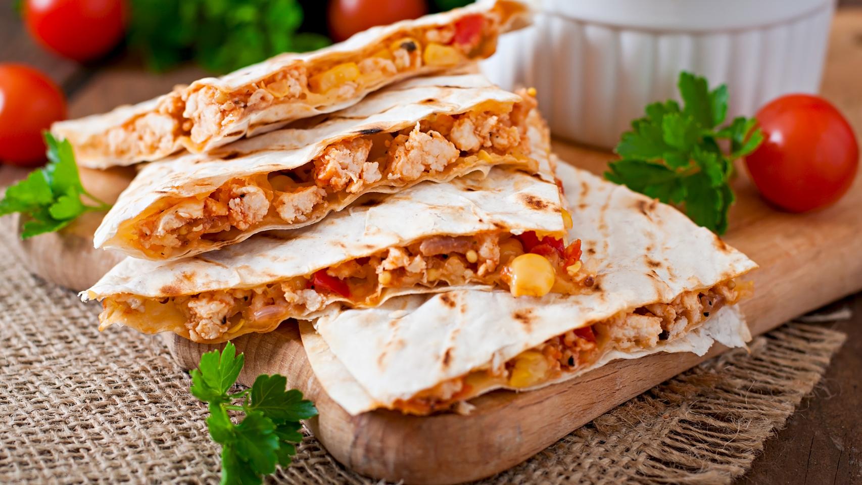 Cómo hacer quesadillas de pollo en 10 minutos