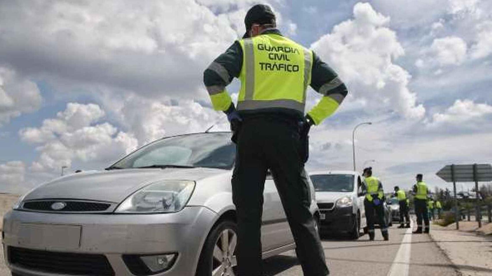 Intervención de la Guardia Civil de Tráfico.