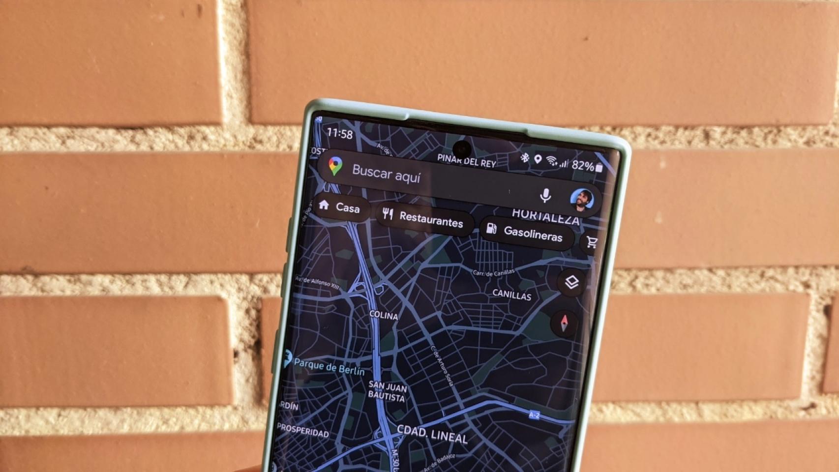 Cómo activar el modo oscuro de Google Maps al completo